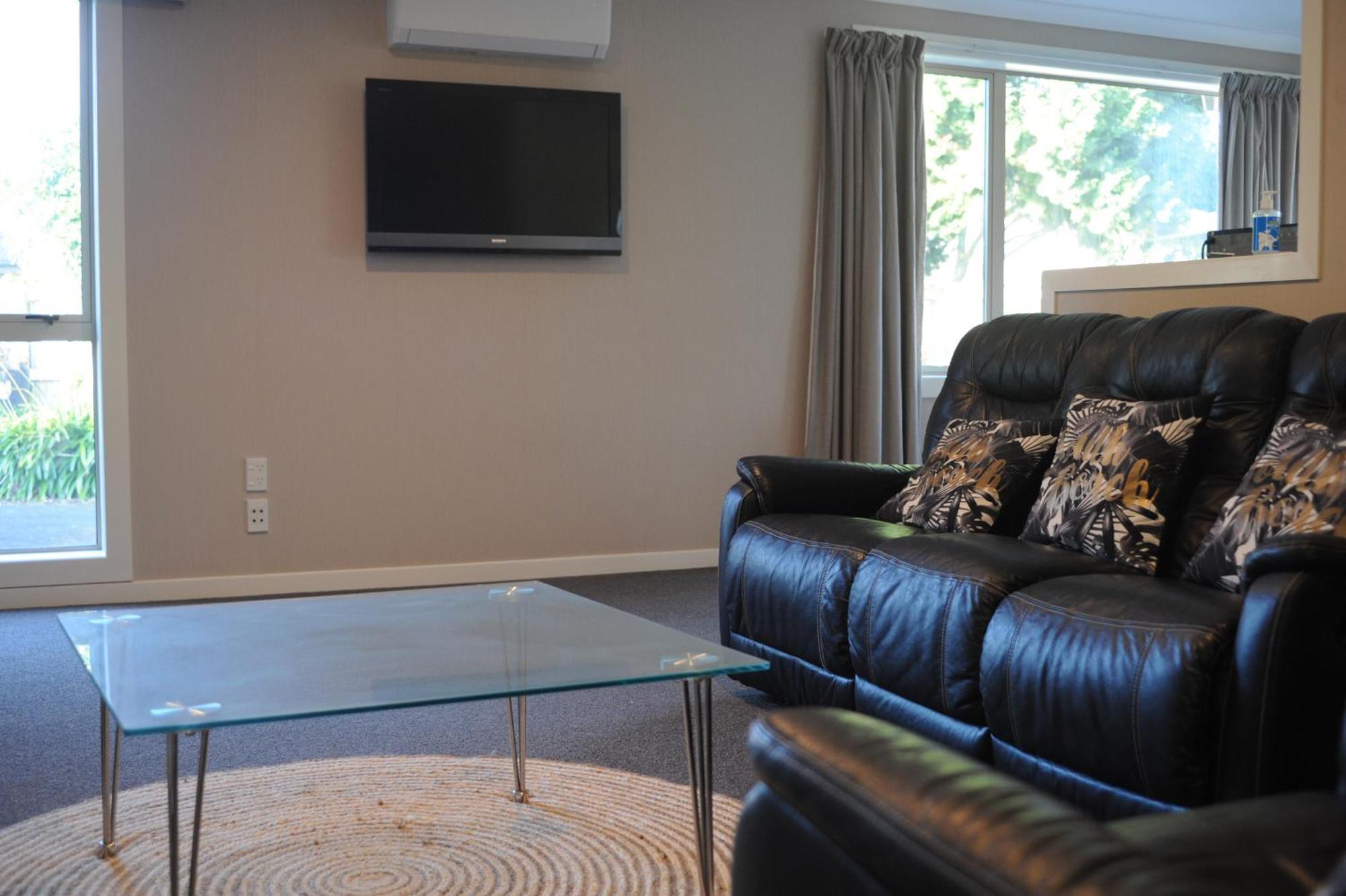 Endeavour Adventures Apartment Hamilton Luaran gambar